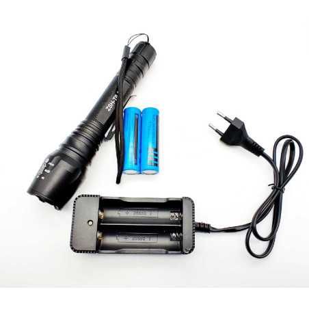 Lanterna LED Cree XML T6 Cu 2 Acumulatori si Incarcator Priza si Masina