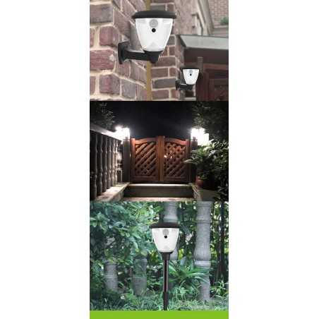 Lampa Solară de Exterior cu Senzor de Lumină, 30W, 1800lm, Iluminat Eficient pentru Grădină și Terasă Prindere cu tarus sau brat