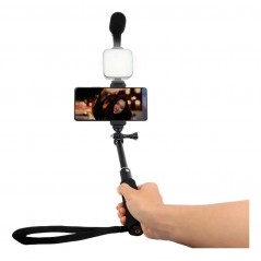 Video Making Kit AY-49Z cu Trepied, Lumină LED, Microfon si Telecomanda – Selfie Stick Profesional pentru Telefon