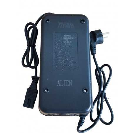 Încărcător Plumb-Acid 72V 58Ah pentru Trotinete, Tricicluri și Biciclete Electrice – 89,3V 7,7A