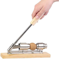 Spargător de Nuci Manual din Oțel și Lemn, pentru Nuci, Migdale și Alune, 20 cm